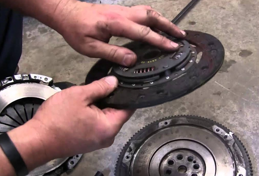 Signs that your clutch plate needs your attention