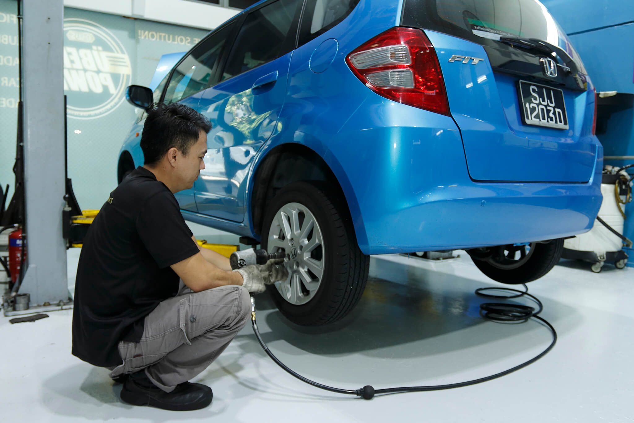 cheap car service in Auckland