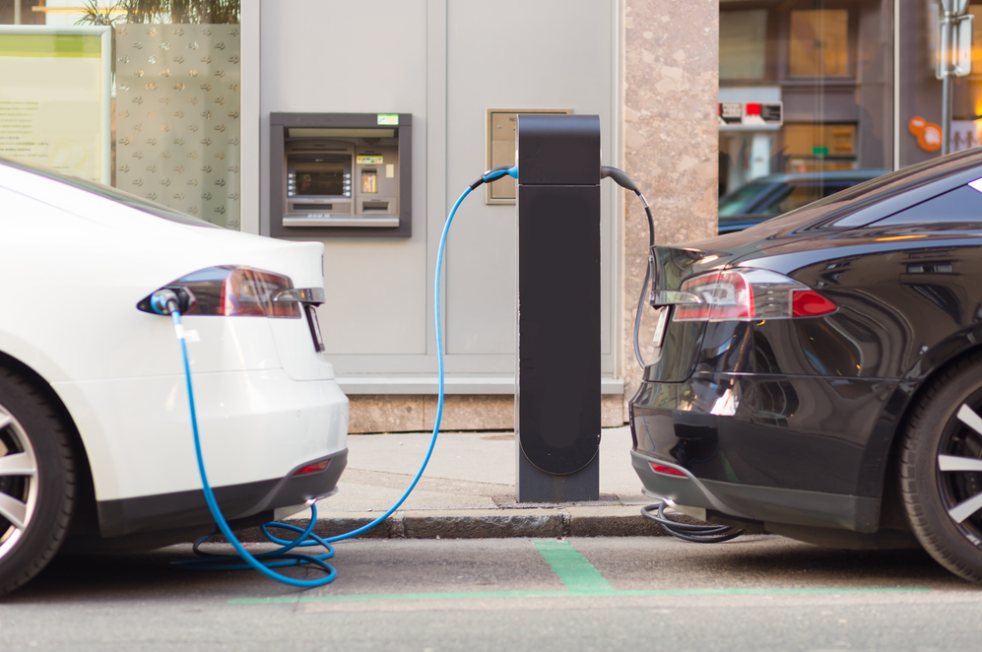 Introducing The Technology Of EV Charging System For Apartments