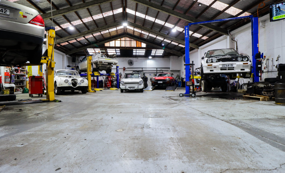 Picking Commercial Vehicle Repair Specialists For Your Fleet