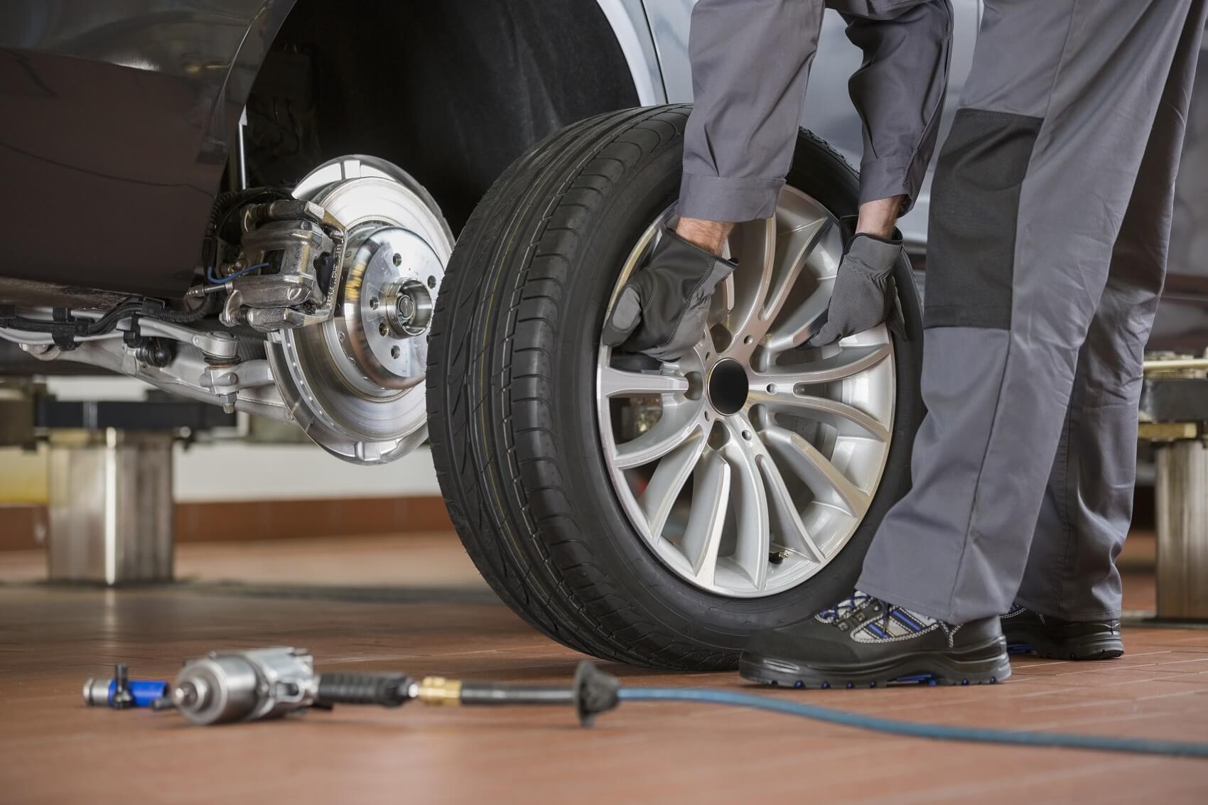Avoid Costly Repairs: Signs Your Tyres Need Immediate Attention